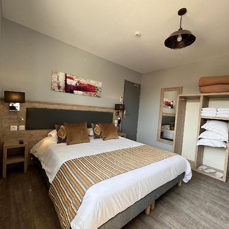 Hotel La Pinede 술락쉬르메르 외부 사진